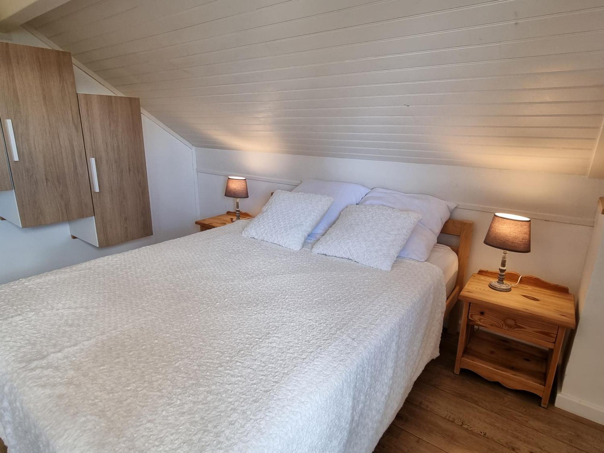 Chalet Vue Sous Cet Angles Bagian luar foto