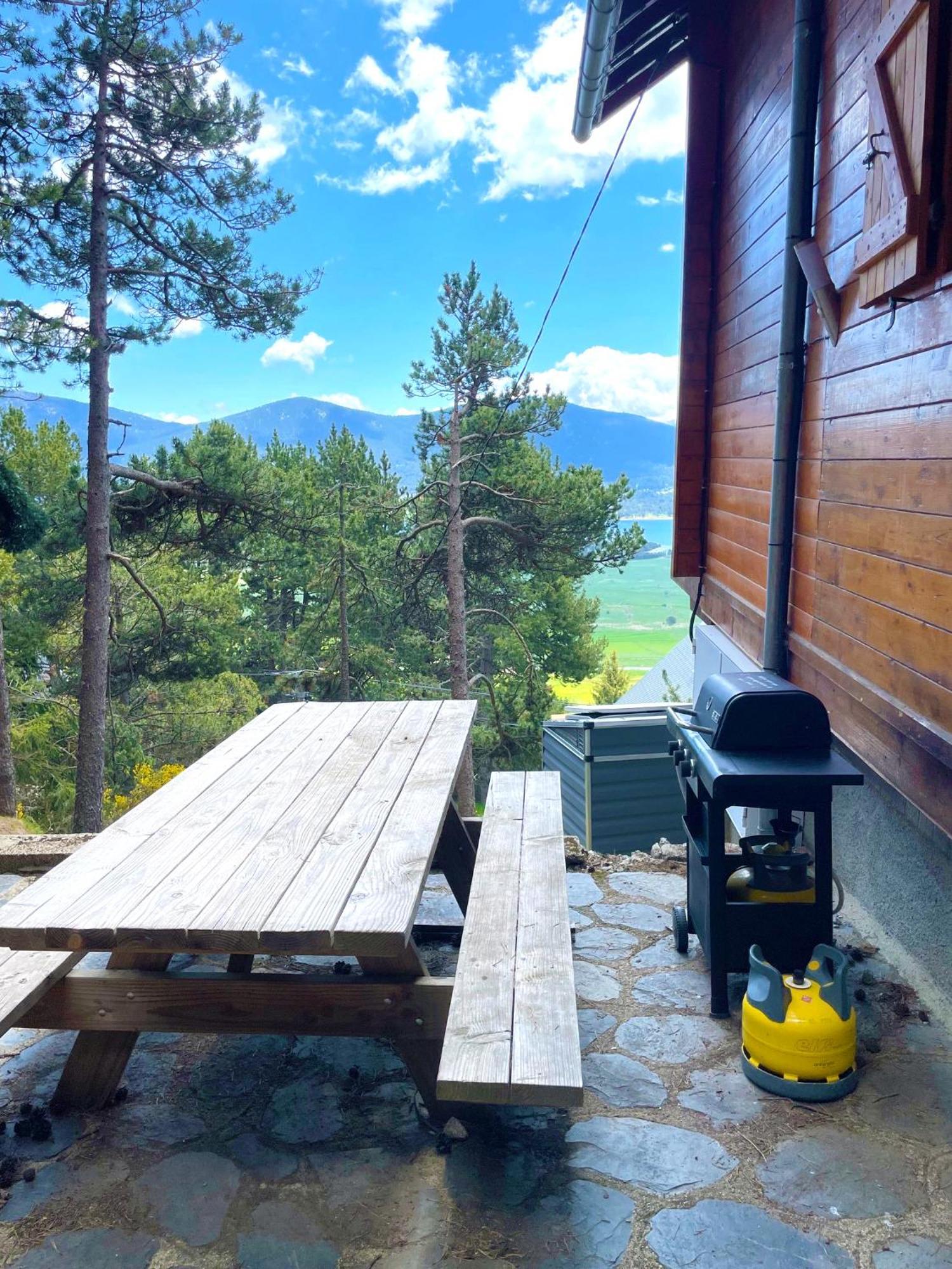 Chalet Vue Sous Cet Angles Les Angles  Bagian luar foto